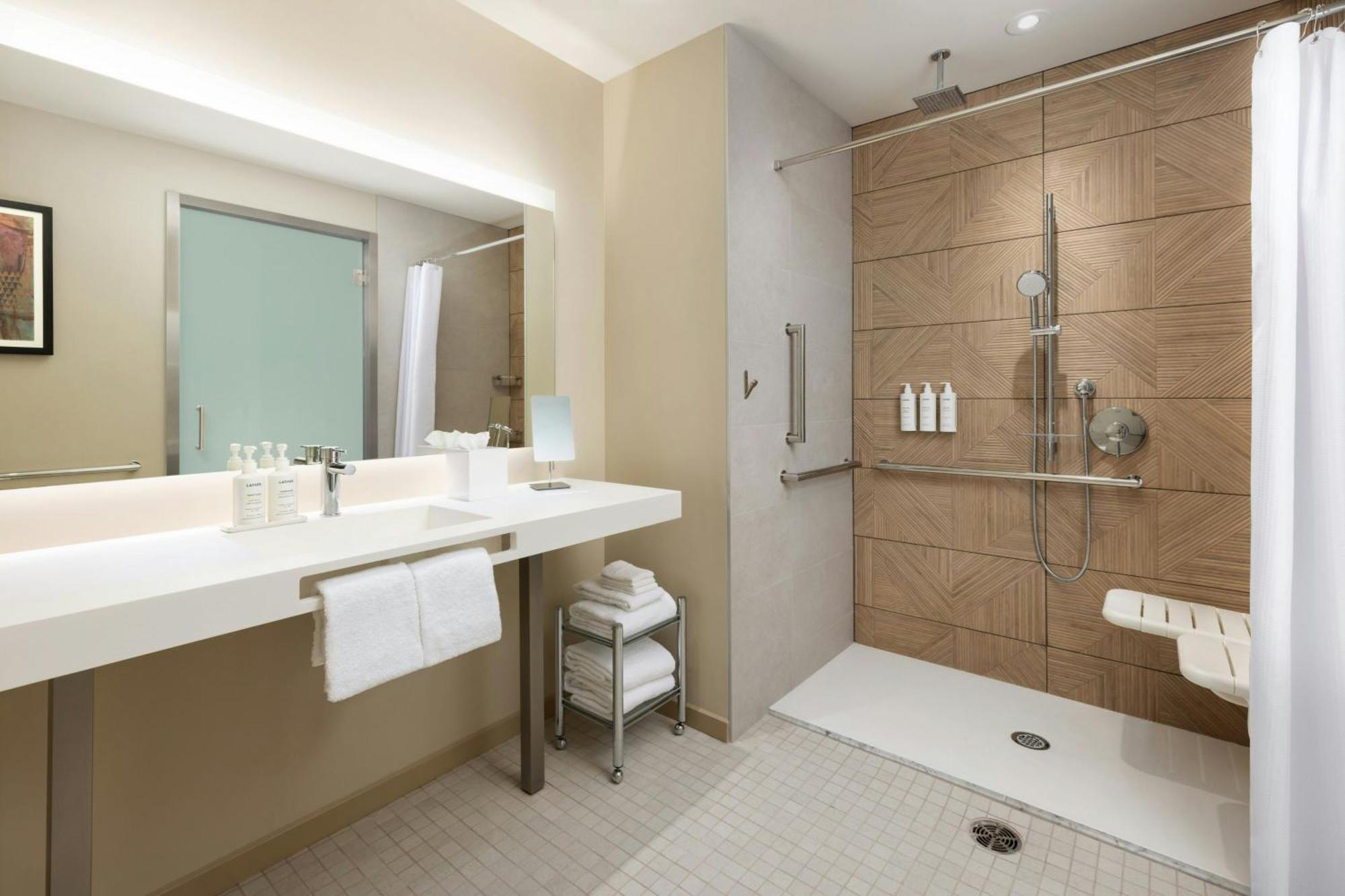 Ac Hotel By Marriott Honolulu Eksteriør billede